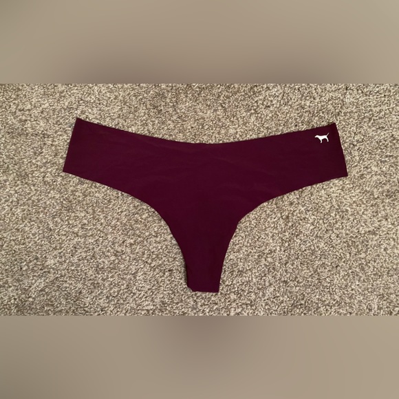 PINK Thong NWOT - Picture 1 of 2
